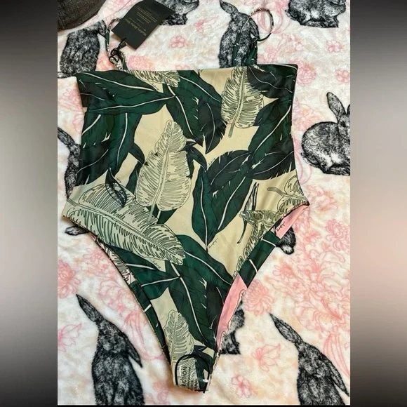 Lexbreezy Hawaii 🌺 Hanalei Reversible One Piece Swimsuit NWT - Picture 8 of 9